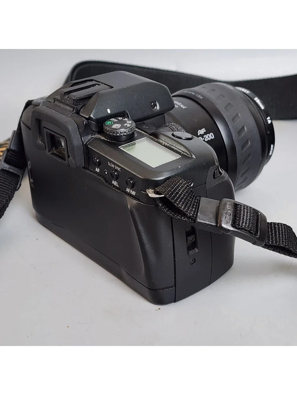 Minolta features 35mm